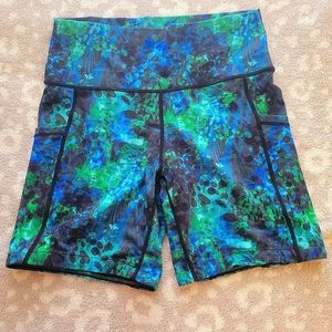 CVG Tidal Wave shorts Medium